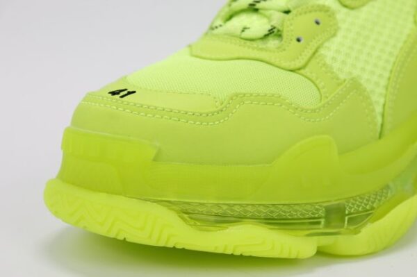 BALENCIAGA TRIPLE S SNEAKER GREEN REPLICA - Image 4