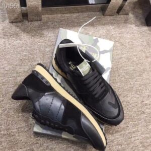 VALENTINO ROCKRUNNER BLACK SNEAKER