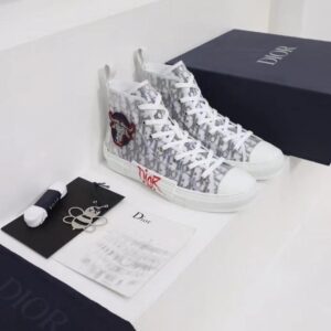 CHRISTIAN DIOR SNEAKER