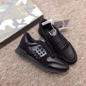 VALENTINO ROCKRUNNER BLACK SNEAKER