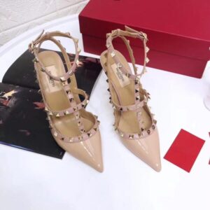 VALENTINO GARAVANI PATENT ROCKSTUD CAGED PUMP 100MM