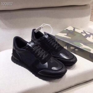 VALENTINO ROCKRUNNER BLACK SNEAKER