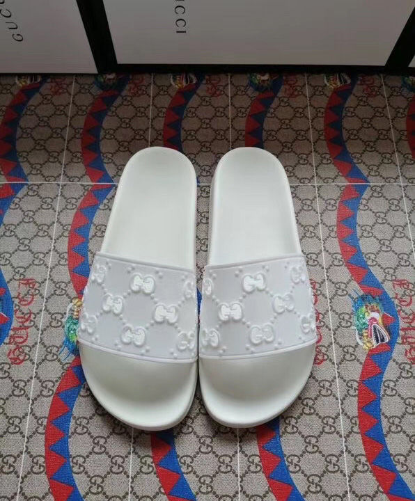 Gucci Unisex rubber GG slide sandal White