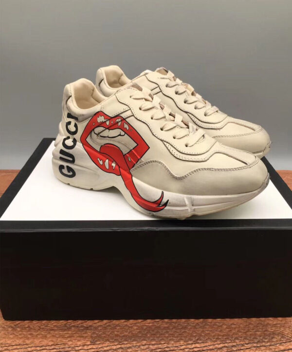 Gucci Unisex Rhyton sneaker with mouth print 552093 Cream