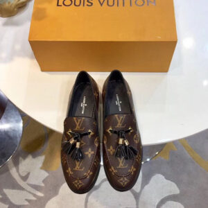 Louis Vuitton Women’s Society Loafer 1A2XRD Brown