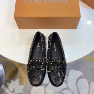 Louis Vuitton Women’s Gloria Loafer 1A3YSC Black